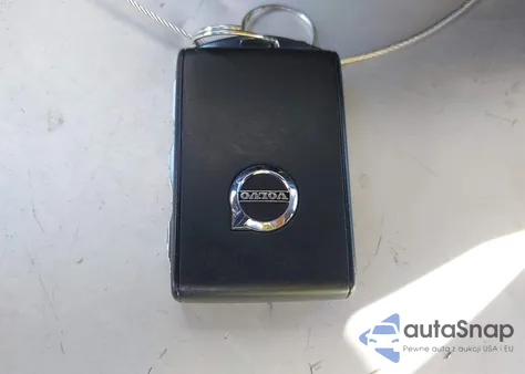 2022 Volvo V60 Cross Country T5 из США, поврежденный, VIN YV4102WK4N2092005